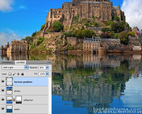 Photoshop CS6制作水中倒影特效照片（PS）技巧